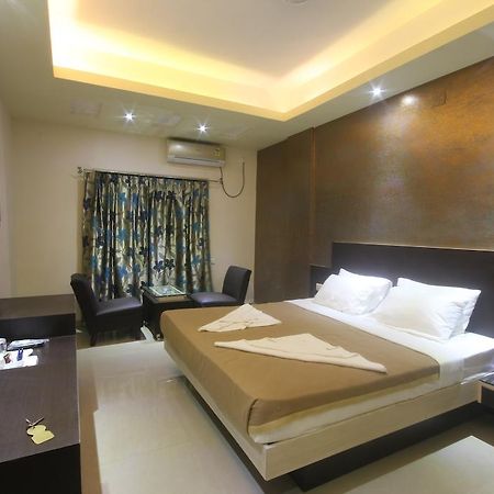 Urmee Hotel Bhubaneswar Ngoại thất bức ảnh