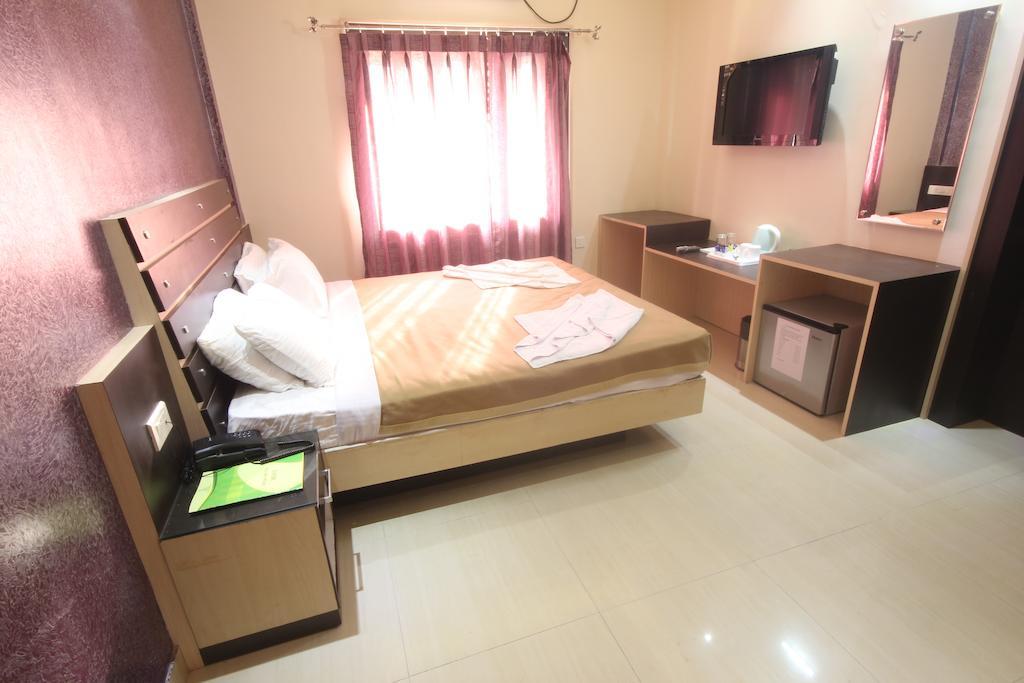 Urmee Hotel Bhubaneswar Phòng bức ảnh