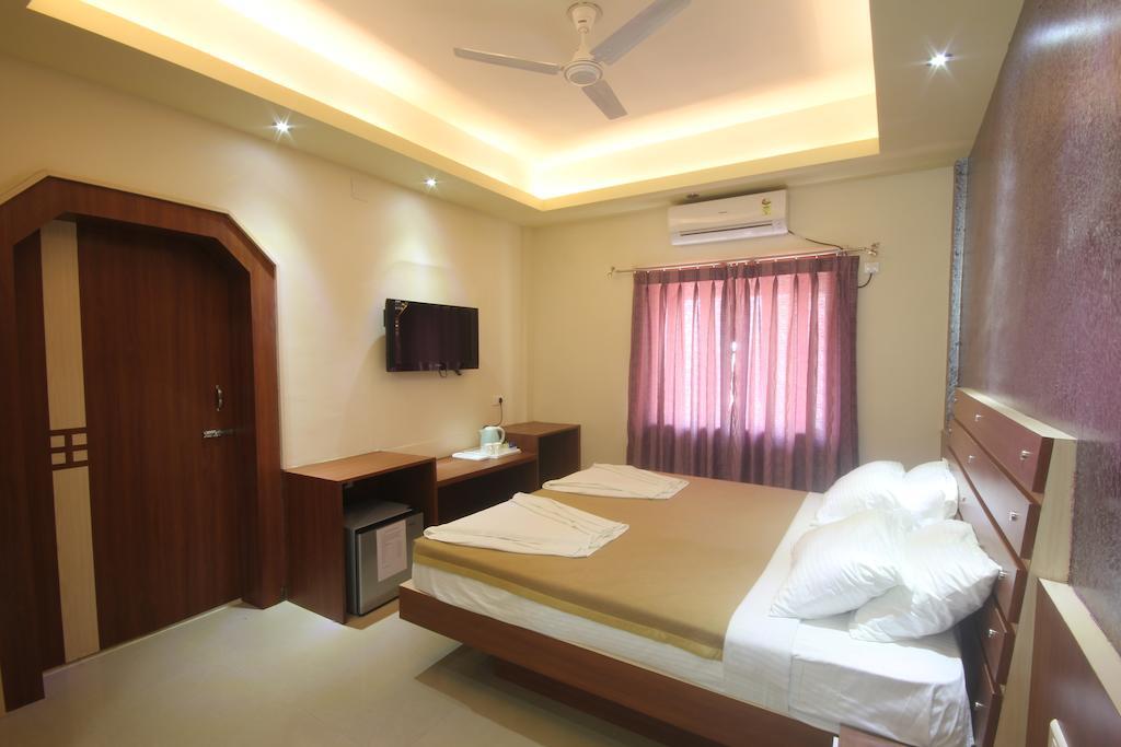 Urmee Hotel Bhubaneswar Ngoại thất bức ảnh